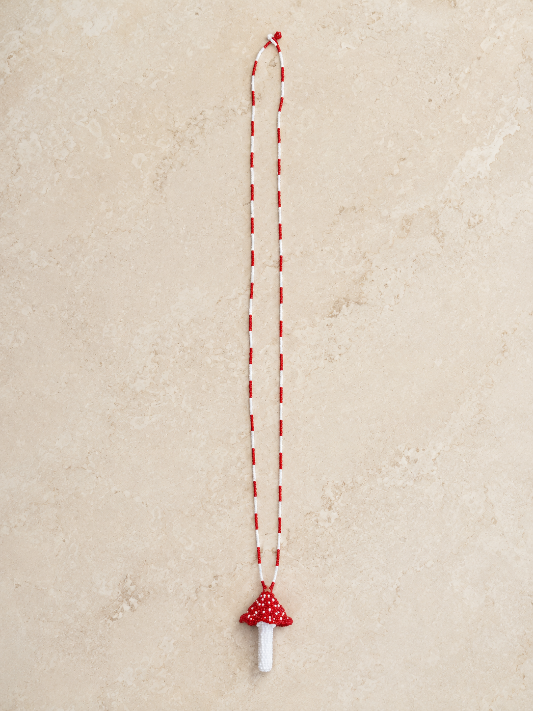 Collar hongo rojo con blanco